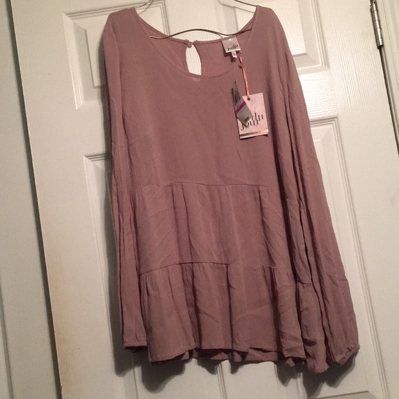 New with Tags Size Large - Picture 1 of 5